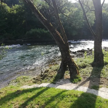 Casa de Férias Homer Kuca Na Obali Vrbasa *