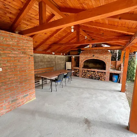 Homer Kuca Na Obali Vrbasa Holiday home *