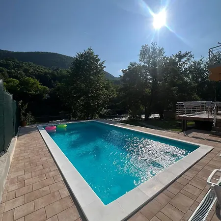 Homer Na Obali Vrbasa Hébergement de vacances