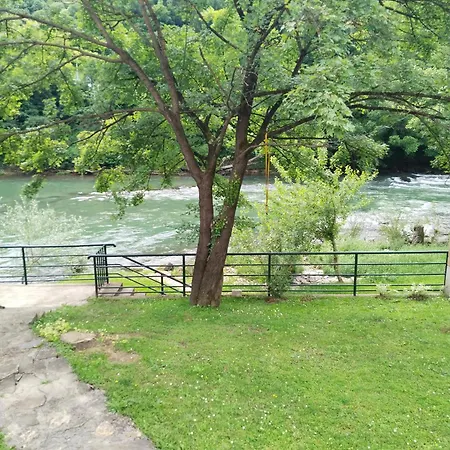 Homer Na Obali Vrbasa Hébergement de vacances *